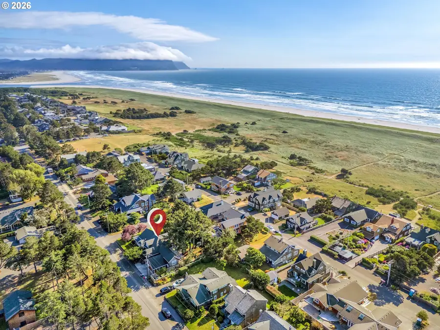 306 N Marion Ave, Gearhart, OR 97138 - #3