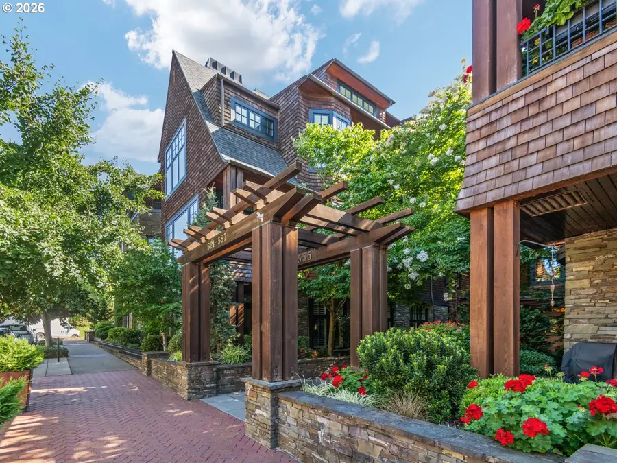 571 2nd St, Lake Oswego, OR 97034 - #2