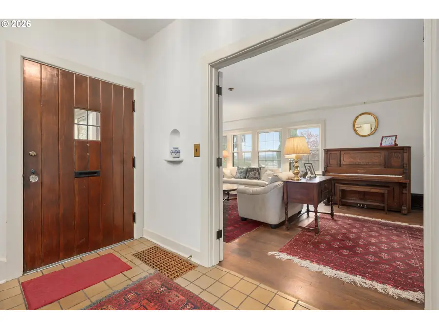 2223 Olive St, Eugene, OR 97401 - #3