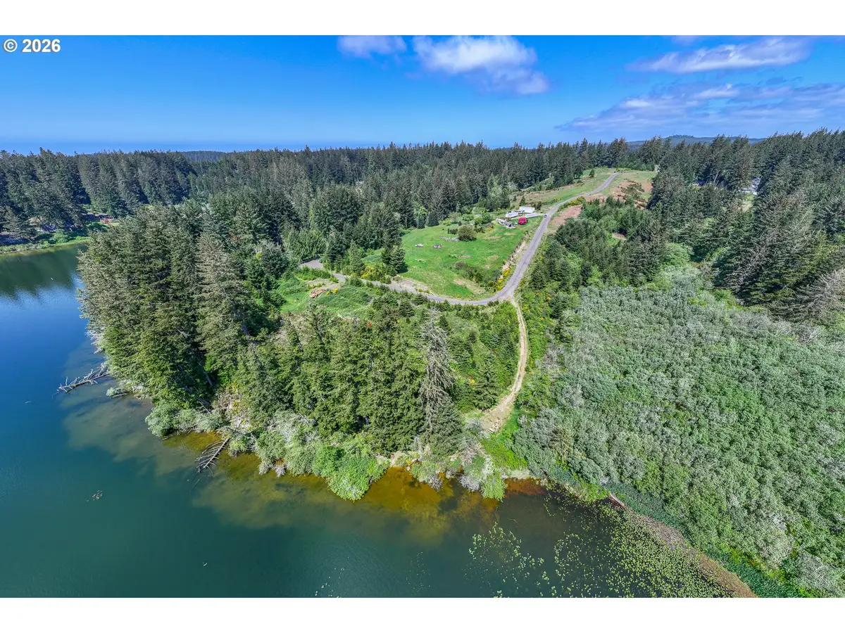 Clear Lake #20, Florence, OR 97439 - #1