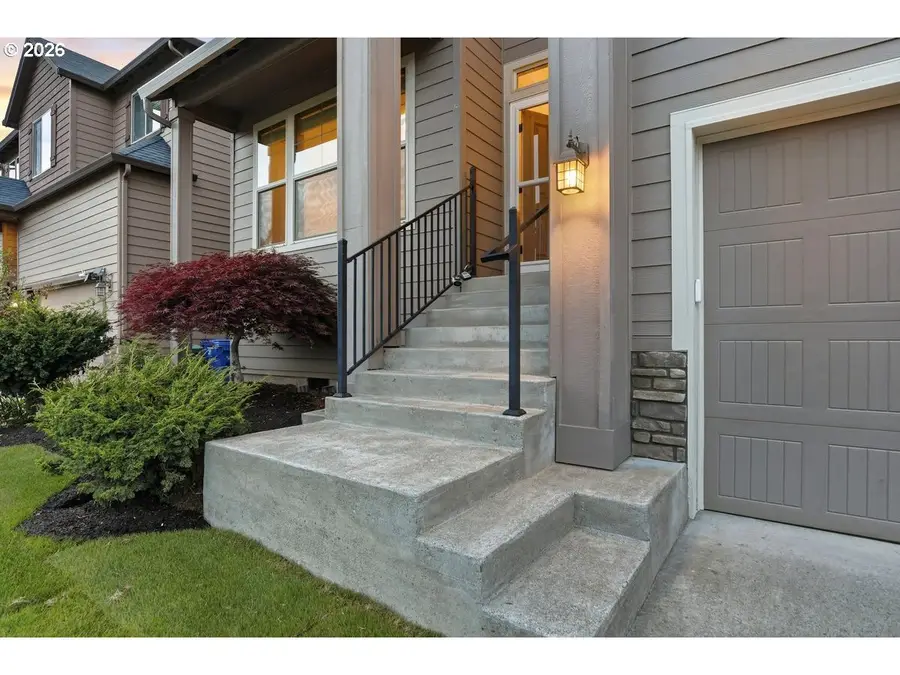 13615 SE Almond Dr, Clackamas, OR 97015 - #2