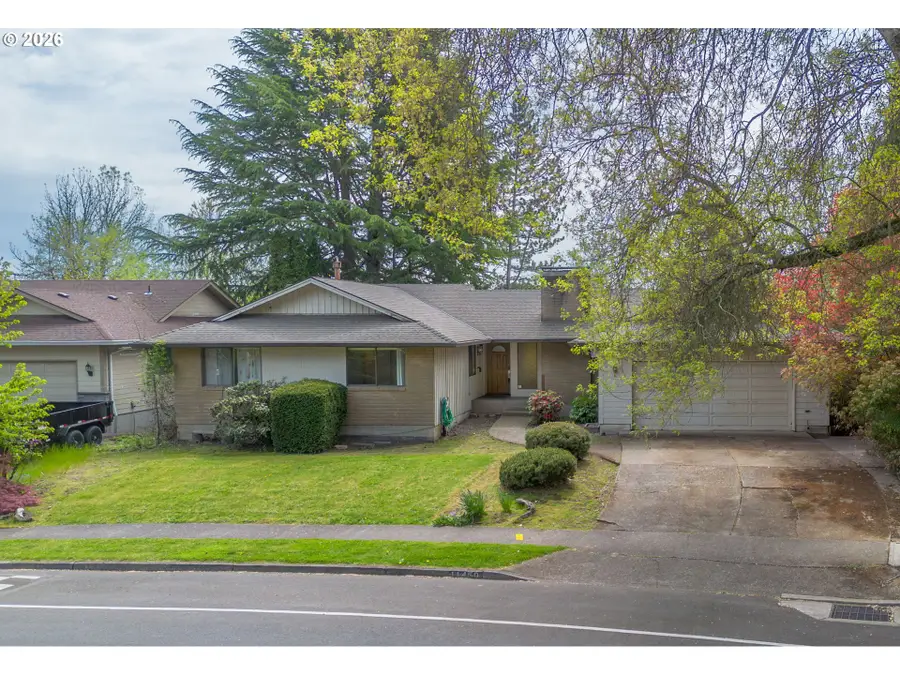 11450 SW Bel Aire Ln, Beaverton, OR 97008 - #2