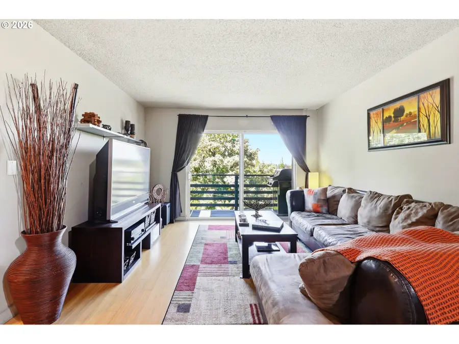 1300 NE 68th Ave #13, Portland, OR 97213 - #2