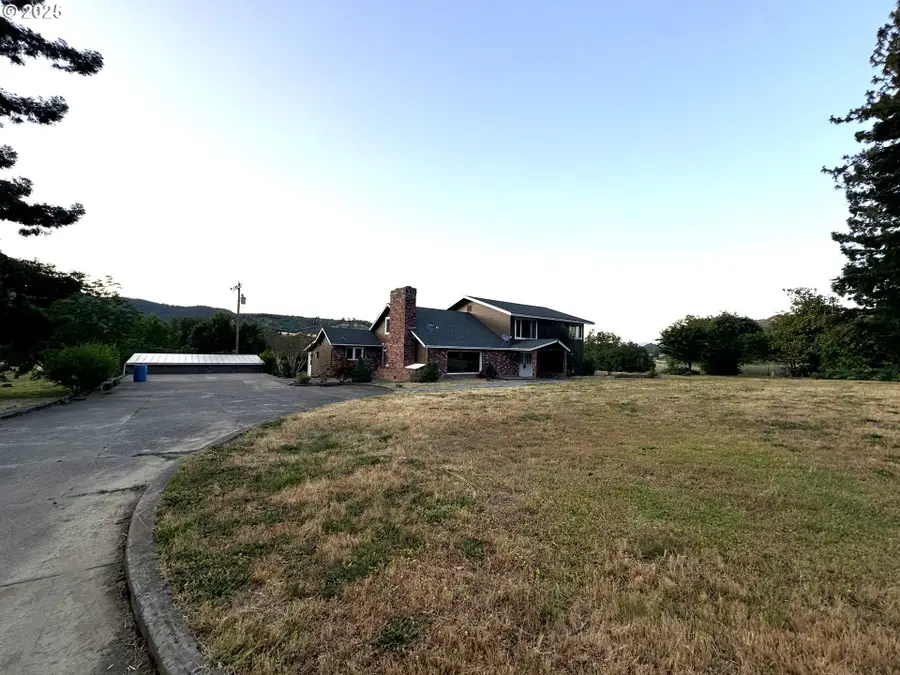 4848 Tiller Trail Hwy, Canyonville, OR 97417 - #3