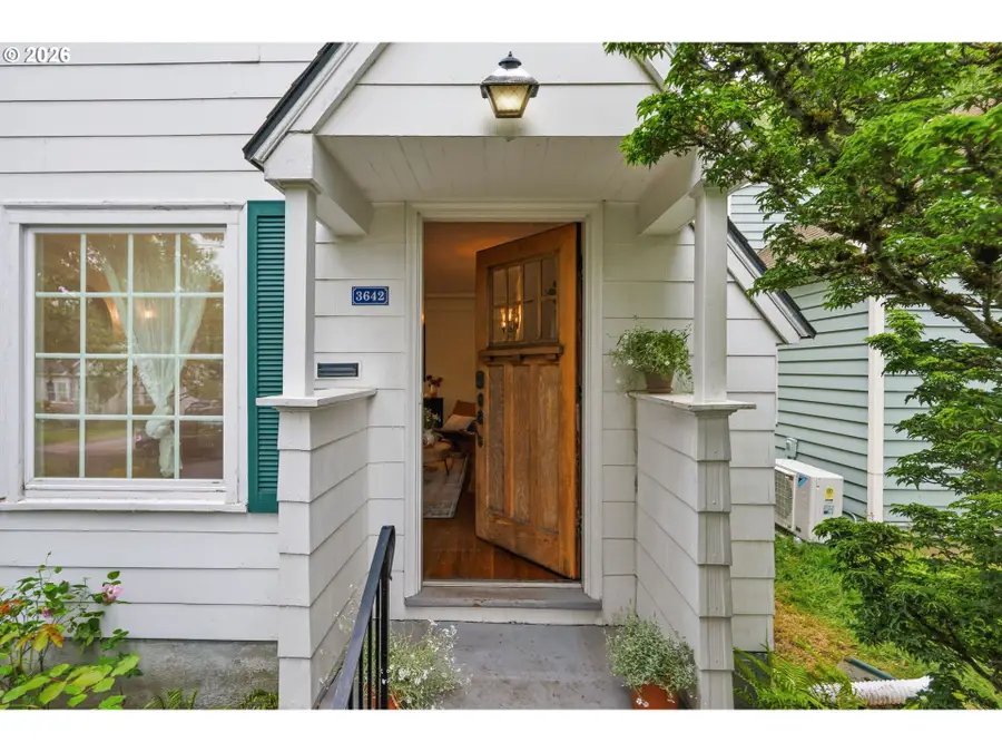3642 SE 37th Ave, Portland, OR 97202 - #3