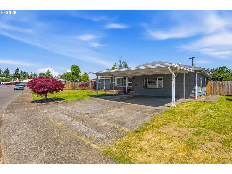 200 SE Walnut Ave, Dallas, OR 97338 - #3