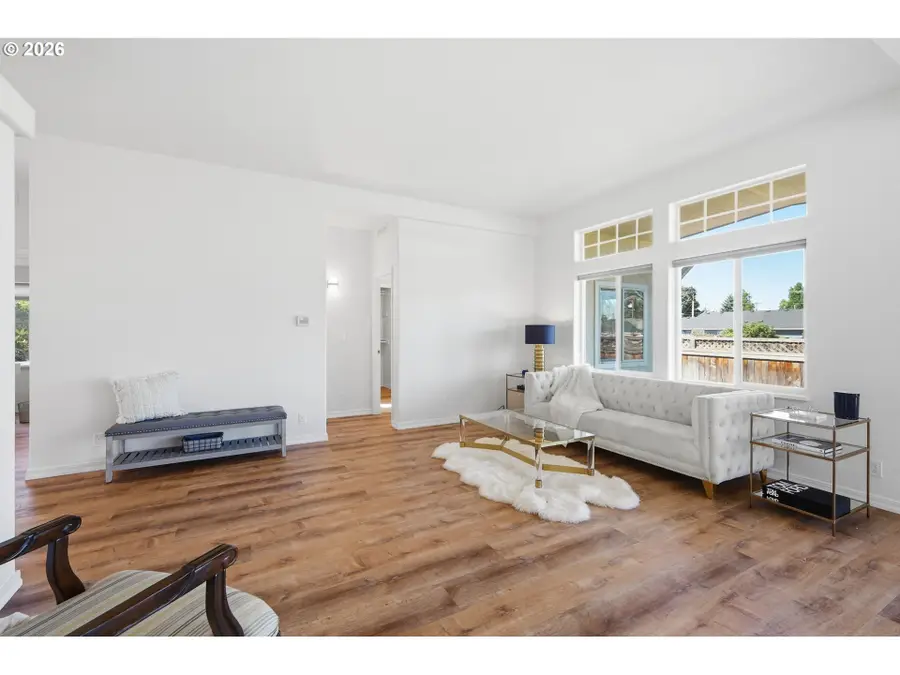 4055 Royal Ave #14, Eugene, OR 97402 - #3