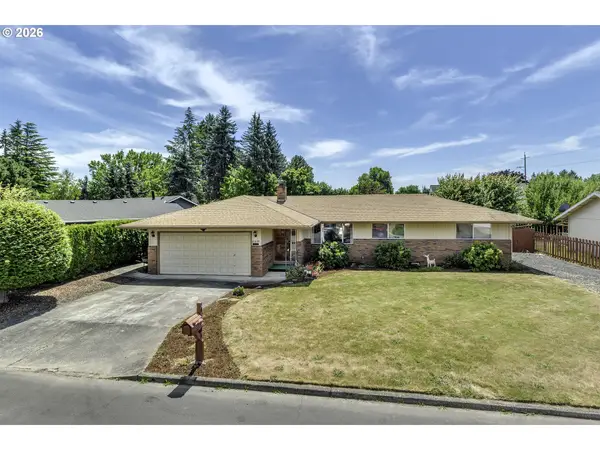 21830 SW Blaine St, Beaverton, OR 97003