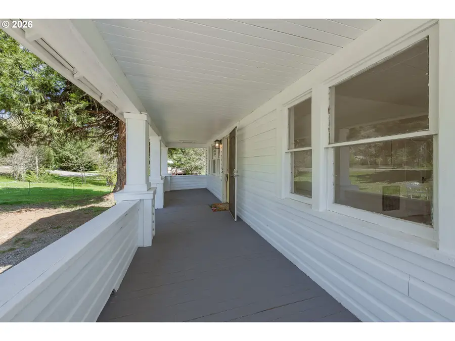 412 Azalea Glen Rd, Azalea, OR 97410 - #3