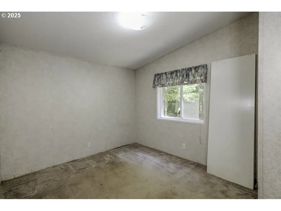 14609 Forest Hill Dr, Monmouth, OR 97361 - #3