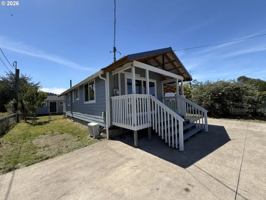 145 S 5th St, Lakeside, OR 97449 - #2