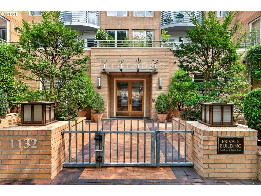 1132 SW 19th Ave #309, Portland, OR 97205 - #2