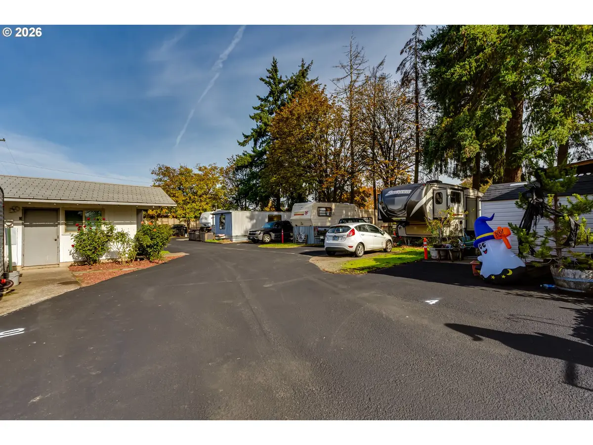 351 Front St, Junction City, OR 97448 - #1