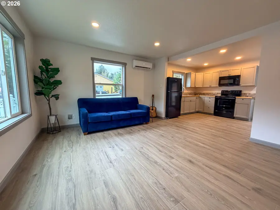 215 N Humbolt St, Canyon City, OR 97820 - #2