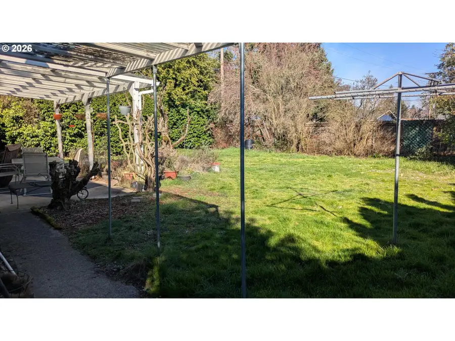 4280 Avalon St, Eugene, OR 97402 - #2