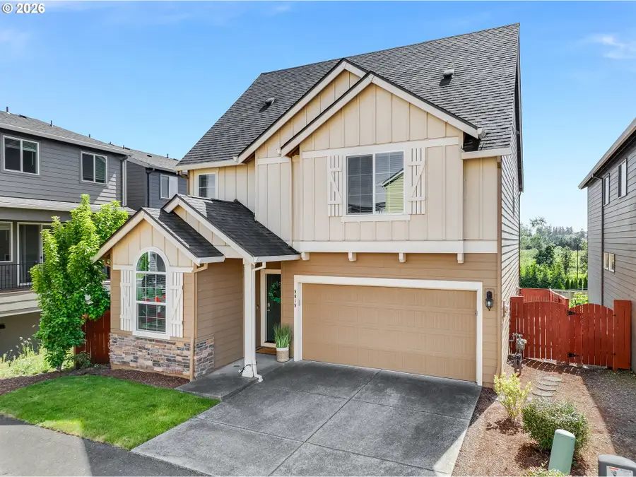 9019 N Dogwood St, Camas, WA 98607 - #2