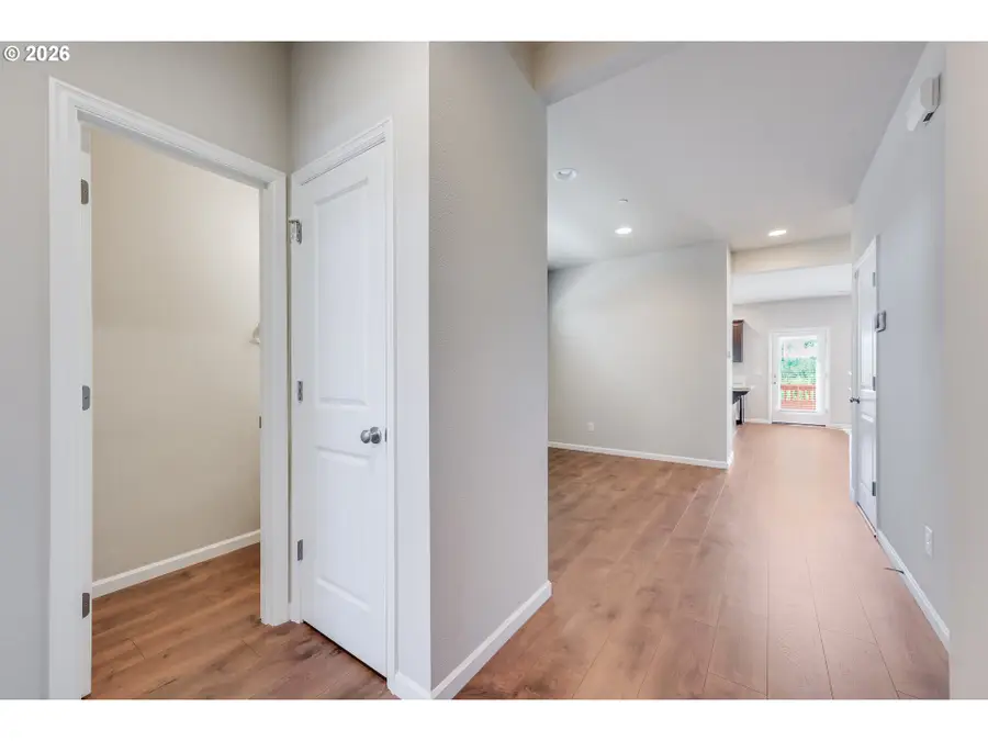 9019 N Dogwood St, Camas, WA 98607 - #3