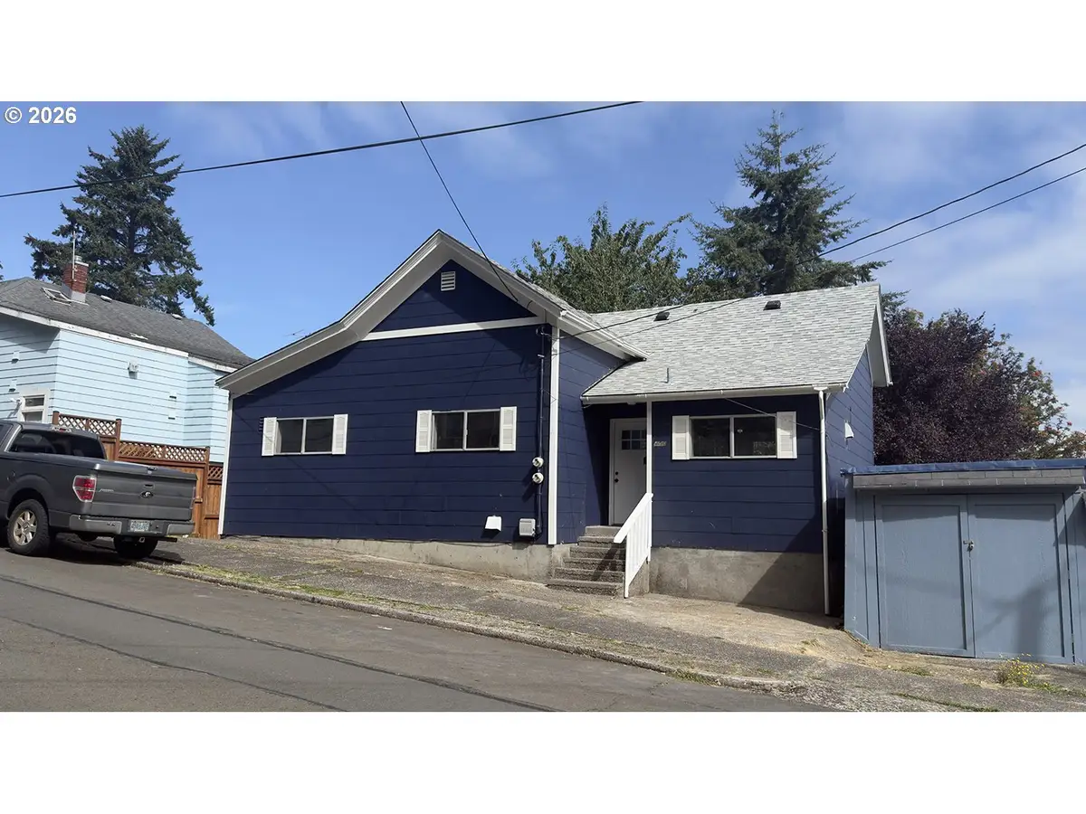 450 Commercial St, Astoria, OR 97103 - #1