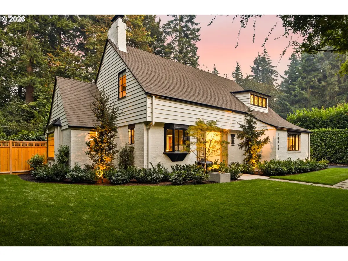 10950 S Aventine Ave, Portland, OR 97219 - #1