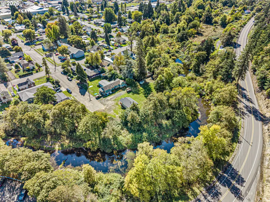 502 North Ave, Drain, OR 97435 - #2