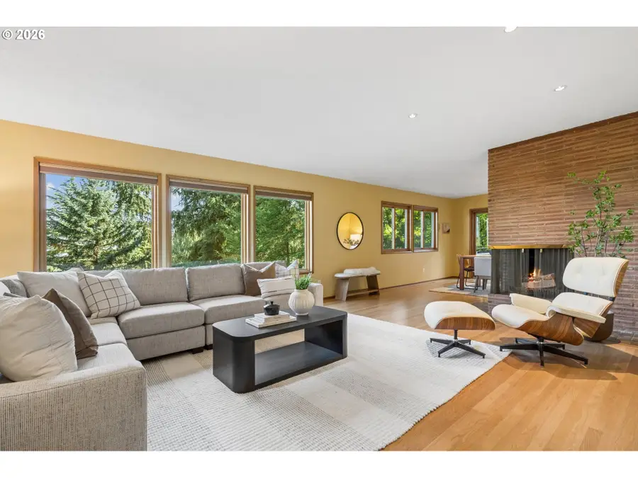 3402 NW Luray Ter, Portland, OR 97210 - #3