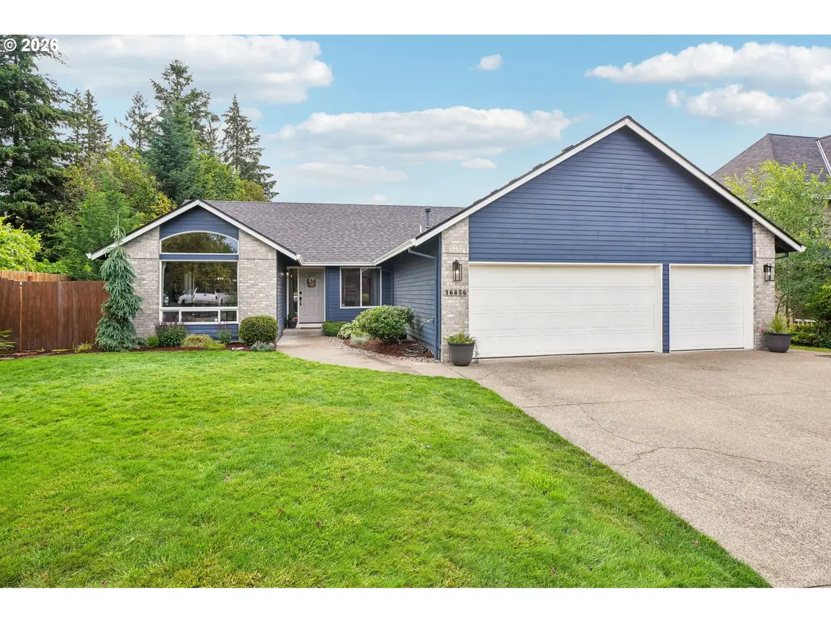16456 Wayne Dr, Oregon City, OR 97045 - #1