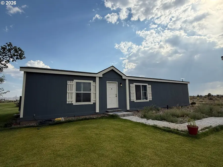 86880 Glitter Ln, Silver Lake Fort Rock, OR 97641 - #3