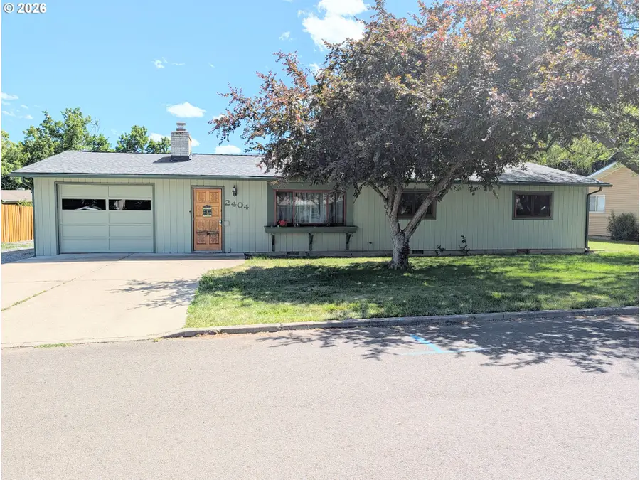 2404 Century Loop, La Grande, OR 97850 - #2