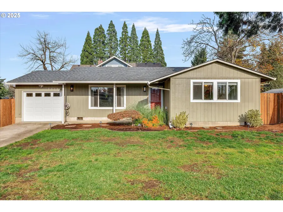 2389 F St, Hubbard, OR 97032 - Image #2