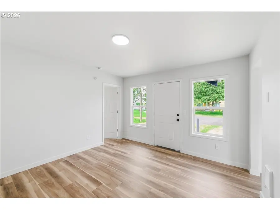 1116 9th Ave, Longview, WA 98632 - #3