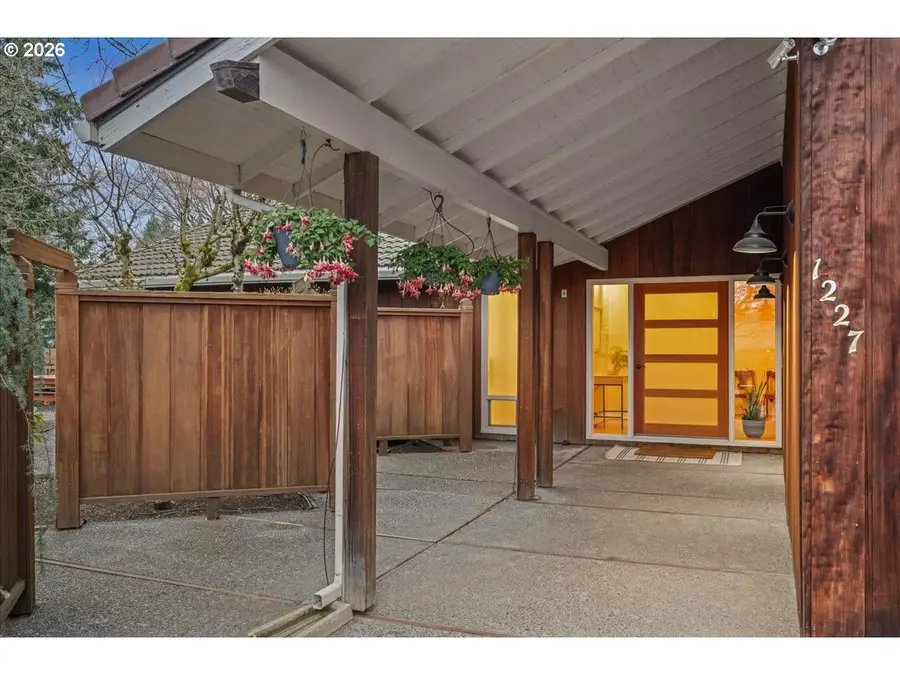 1227 Montana Ln, Vancouver, WA 98661 - #2