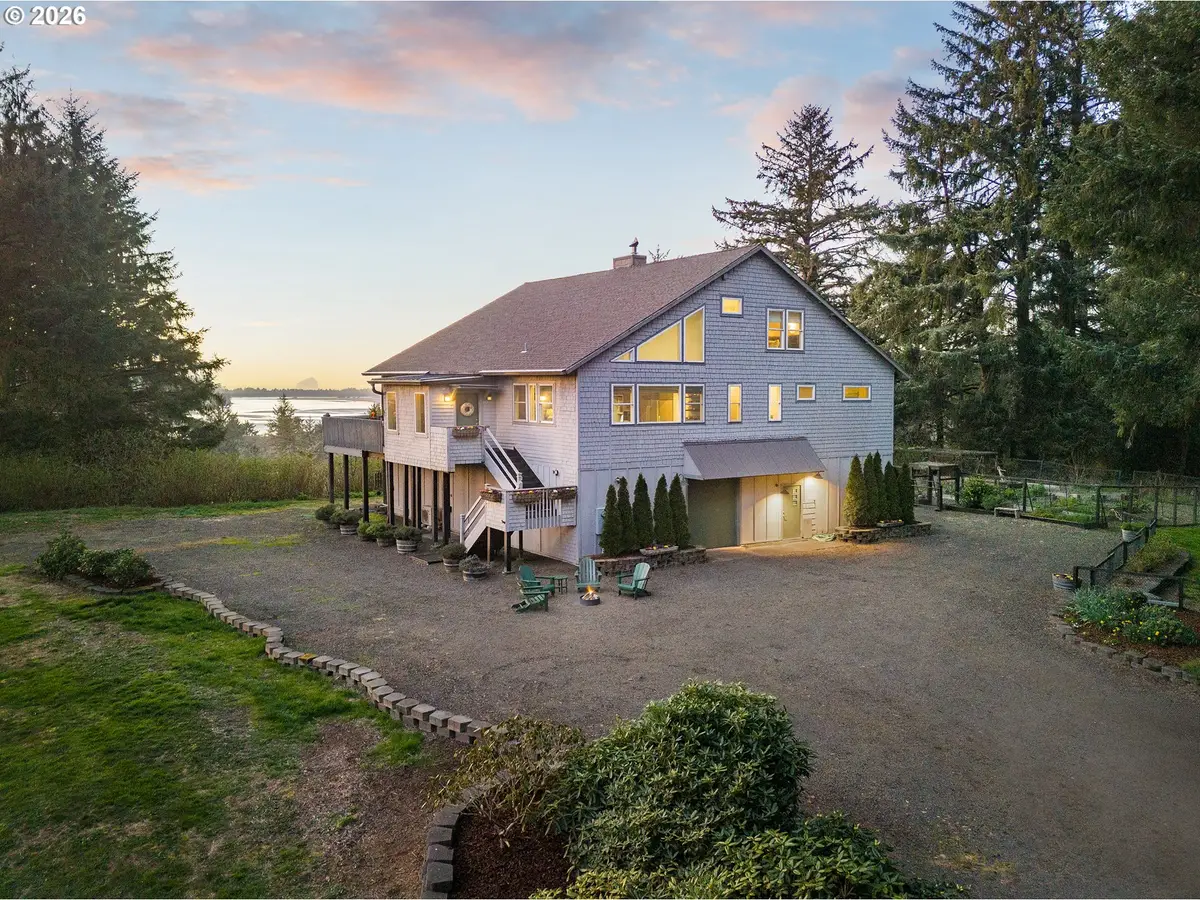 40195 Little Nestucca Rive Hwy, Cloverdale, OR 97112 - #1