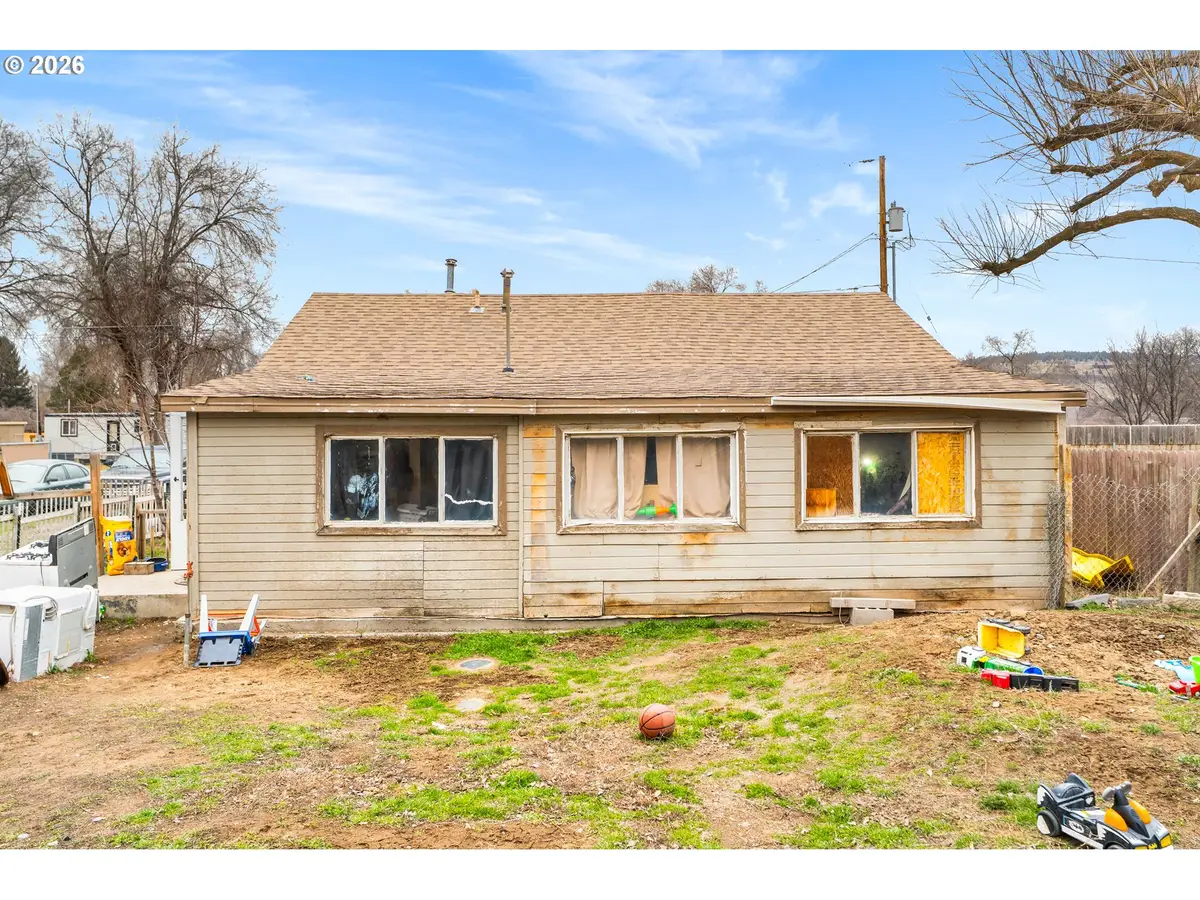 2460 SE Melrose Dr, Prineville, OR 97754 - #1