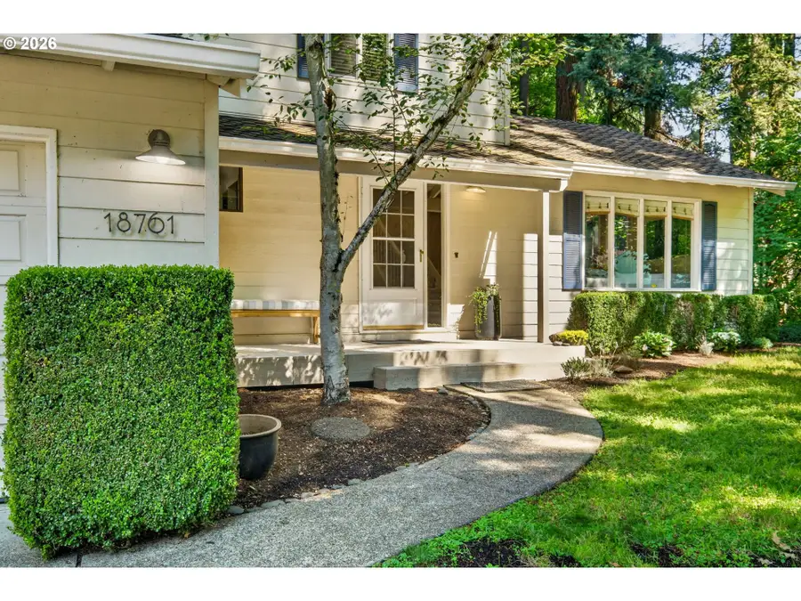 18761 Indian Creek Way, Lake Oswego, OR 97035 - #2
