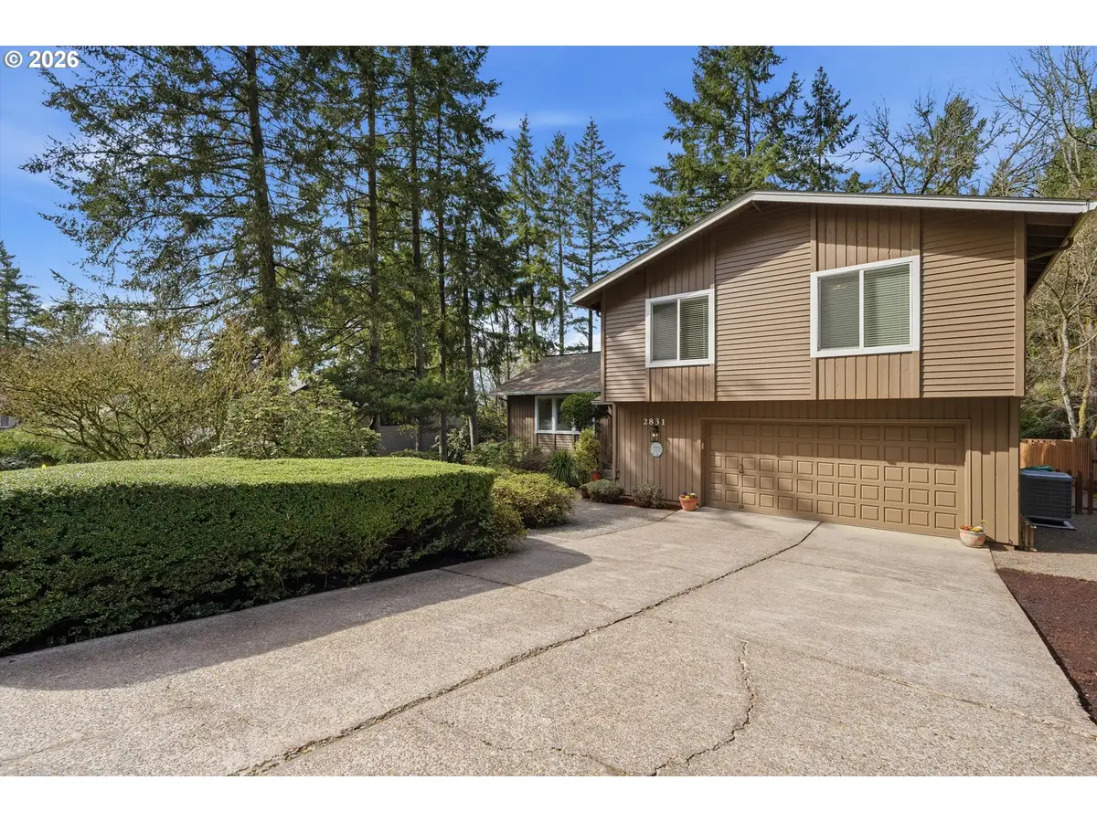 2831 Vale Ct, Lake Oswego, OR 97034 - #1