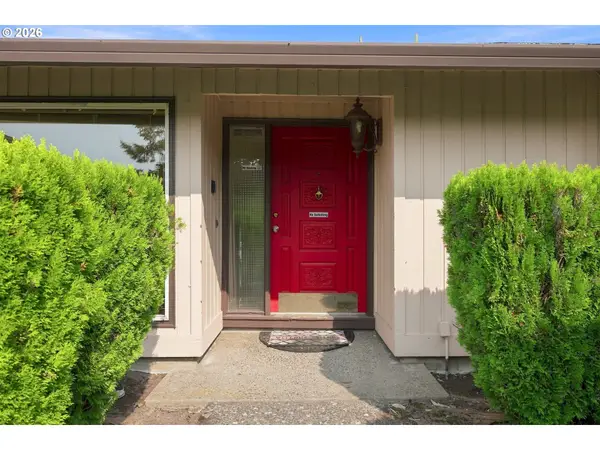 3910 NW 172nd Pl, Beaverton, OR 97006