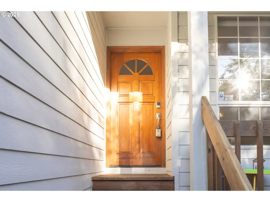 9436 SW Wood Pkwy, Portland, OR 97219 - #3