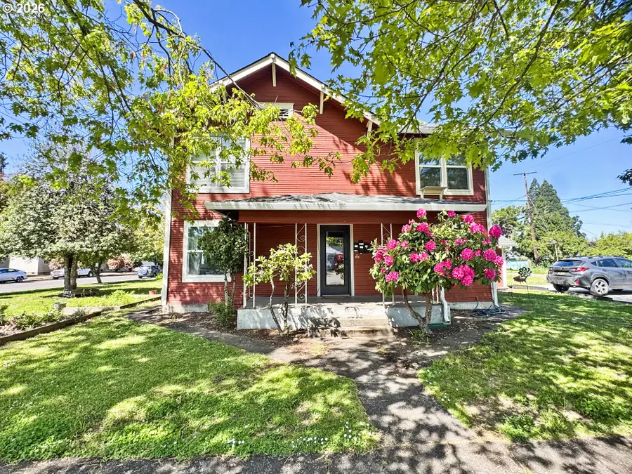 608 4th St, Springfield, OR 97477 - #2