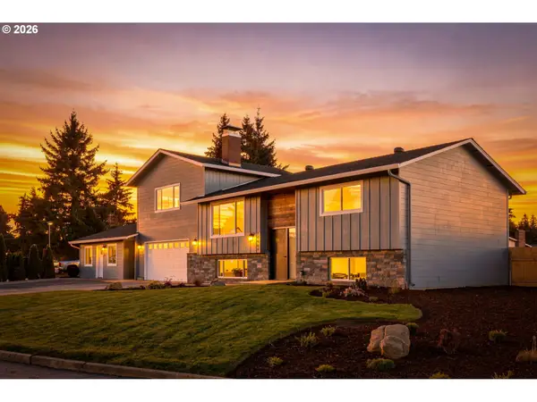 14904 NE Orion St, Vancouver, WA 98682