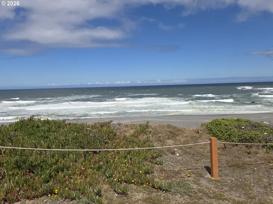 94515 Hayden Rd, Nesika Beach, OR 97444 - #2