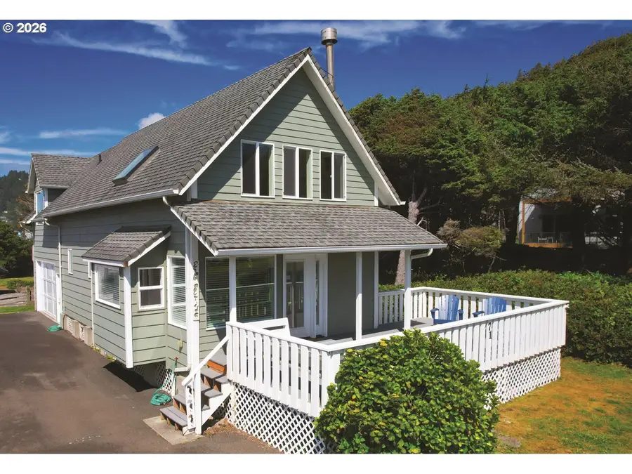 71 Surfside Dr, Yachats, OR 97498 - #3