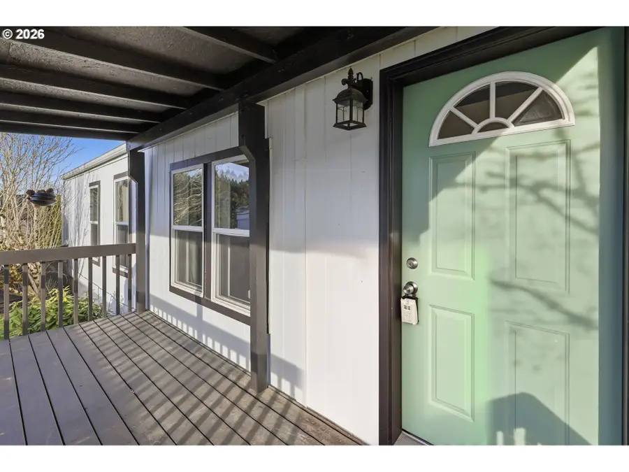 301 E Columbia Dr #62, Newberg, OR 97132 - #3