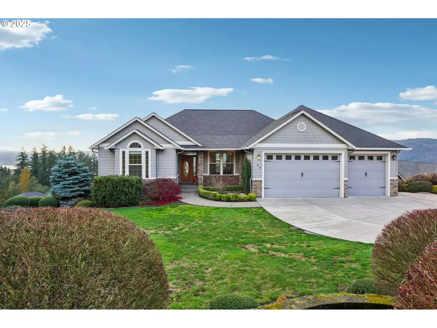 49 Essex Dr, Kelso, WA 98626 - Image #3