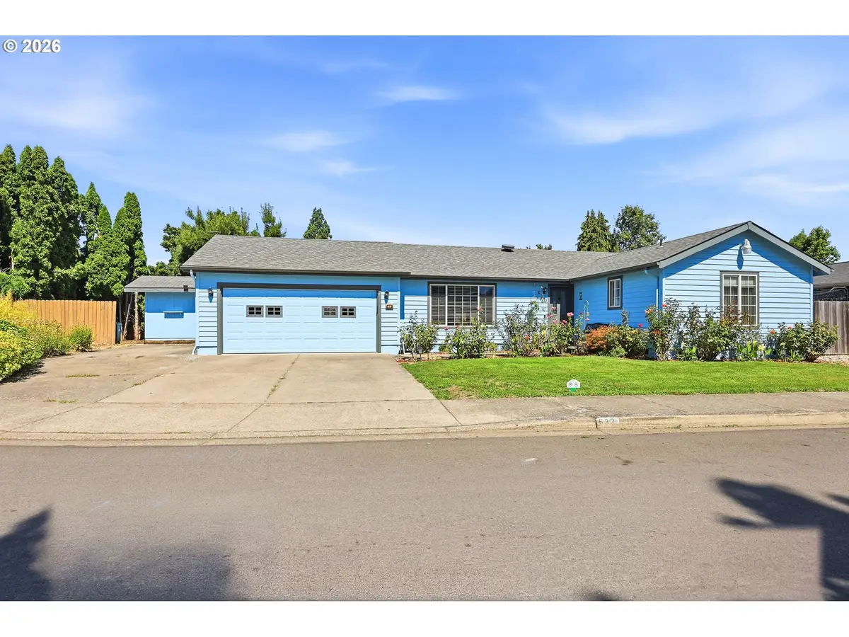 632 Nicholas Dr, Springfield, OR 97477 - #1