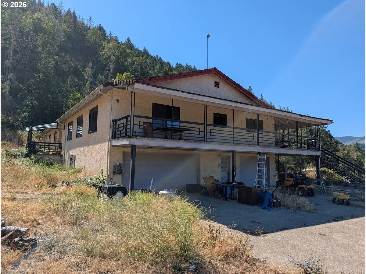 1730 Gazley Rd, Myrtle Creek Riddle, OR 97457 - #1