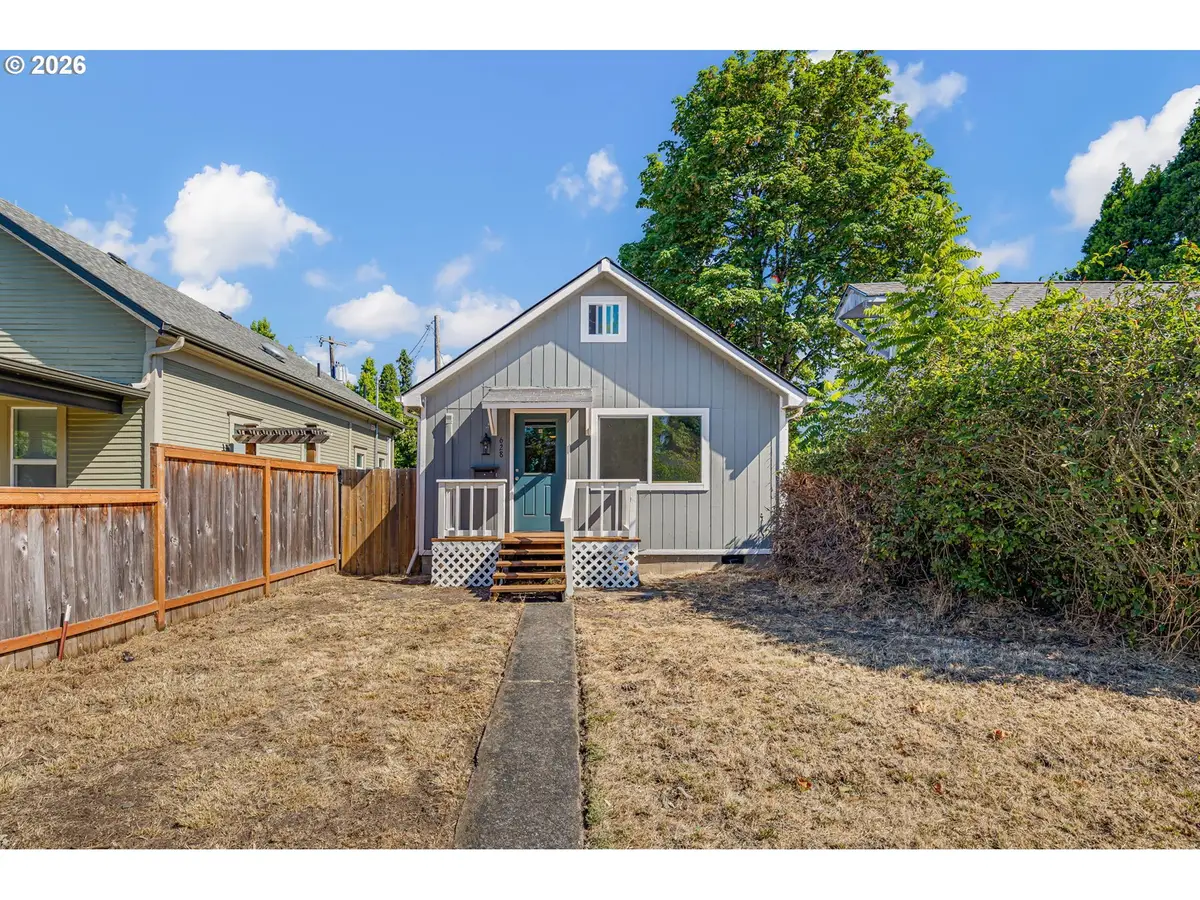 628 G St, Springfield, OR 97477 - #1