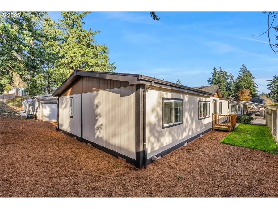 12323 SE Holgate Blvd #6, Portland, OR 97236 - Image #3