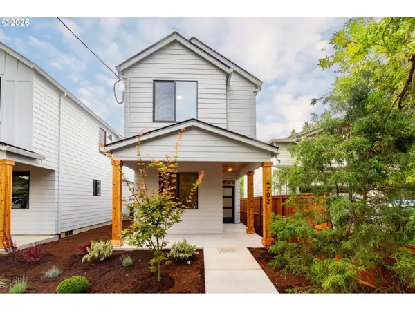 4202 SE Ellis St, Portland, OR 97206