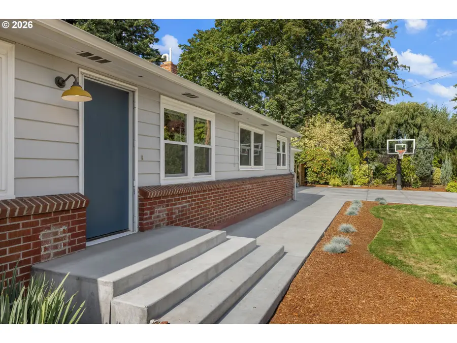 4275 SW 94th Ave, Portland, OR 97225 - #3