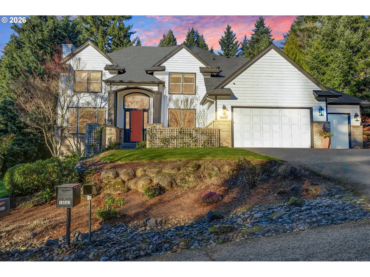10547 SE Charlotte Dr, Northwest Clackamas, OR 97086 - #1